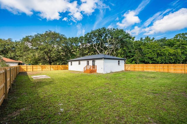 1871 Grimball Road, Charleston, SC 29412