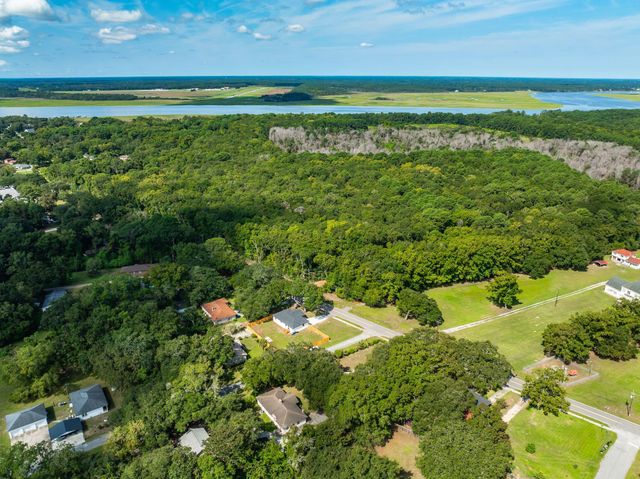 1871 Grimball Road, Charleston, SC 29412