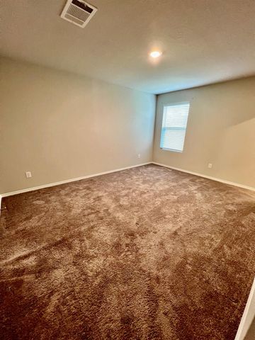 1906 Fieldfare ST, New Braunfels, TX 78130