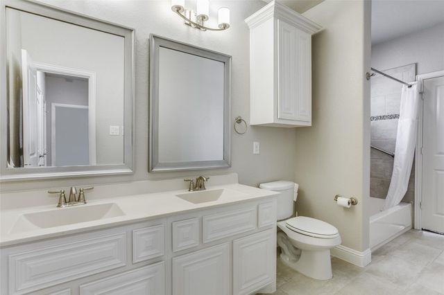 3901 Bentley Drive, Bedford, TX 76021