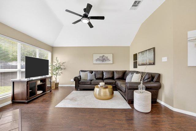 1369 Royal Oaks Drive, Frisco, TX 75036