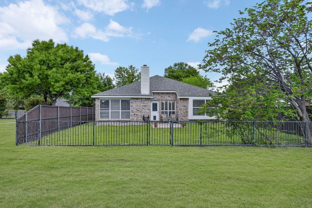 1369 Royal Oaks Drive, Frisco, TX 75036