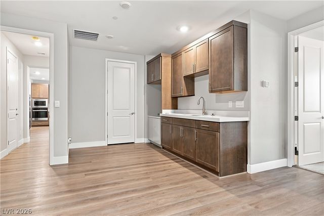 7665 Serenity Bay Lane, North Las Vegas, NV 89084