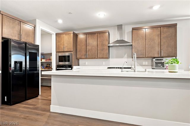 7665 Serenity Bay Lane, North Las Vegas, NV 89084