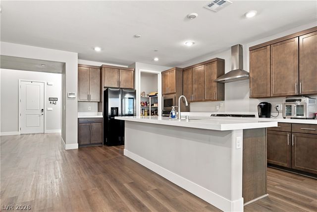 7665 Serenity Bay Lane, North Las Vegas, NV 89084