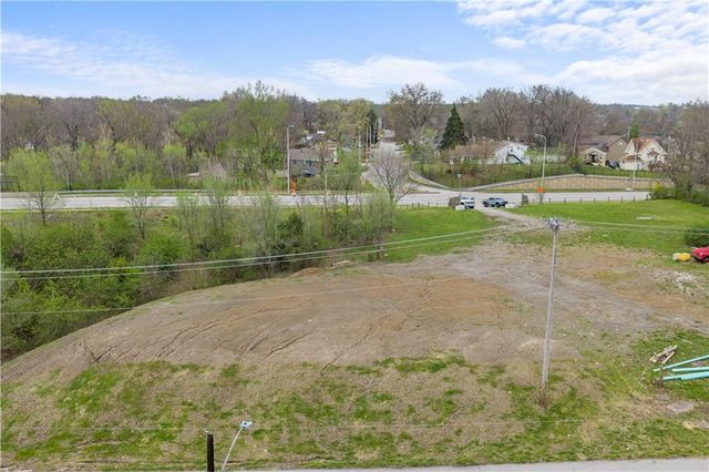 9827 E Independence Avenue, Independence, MO 64053