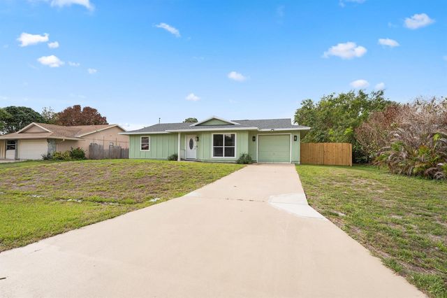 452 SW David Terrace, Port St. Lucie, FL 34953