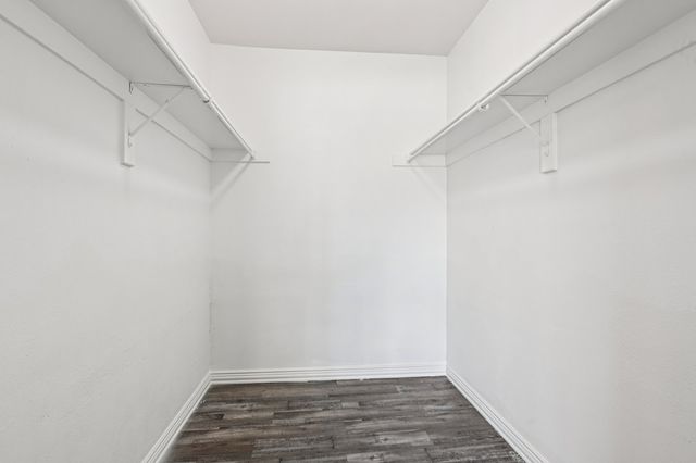 700 Timber Oaks Lane, Grand Prairie, TX 75051