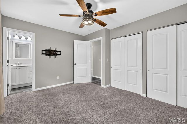 11 Highland Drive, St Charles, MO 63303