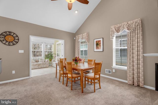 14 HIGHLAND CT, Swedesboro, NJ 08085