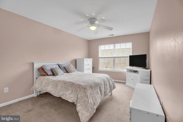 14 HIGHLAND CT, Swedesboro, NJ 08085