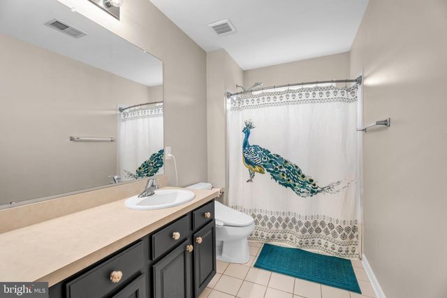 14 HIGHLAND CT, Swedesboro, NJ 08085