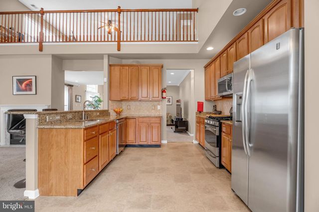 14 HIGHLAND CT, Swedesboro, NJ 08085