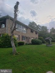 111 IDLE RD, Marysville, PA 17053