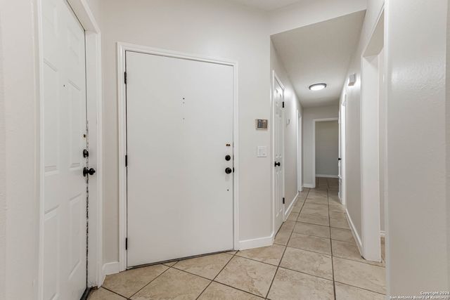 5838 MISTY GLEN, San Antonio, TX 78247