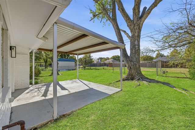 3403 Huisache Street, Denton, TX 76209