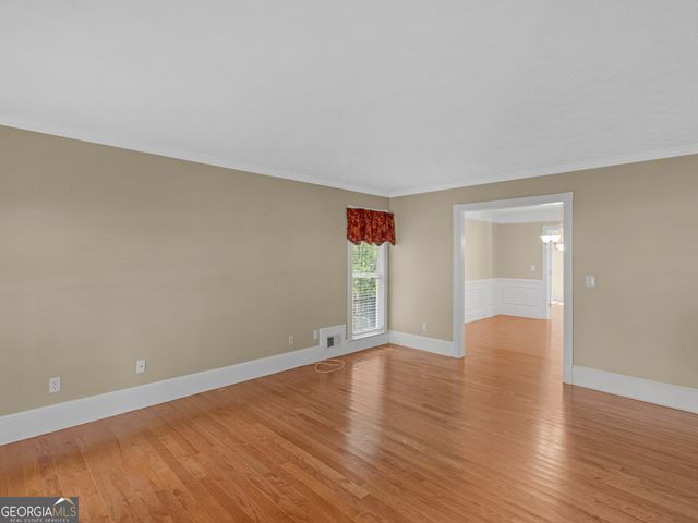 8601 N Shore Drive, Jonesboro, GA 30236