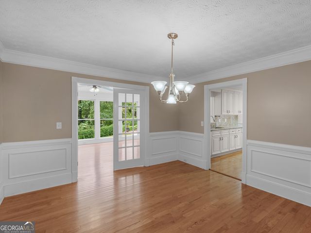 8601 N Shore Drive, Jonesboro, GA 30236