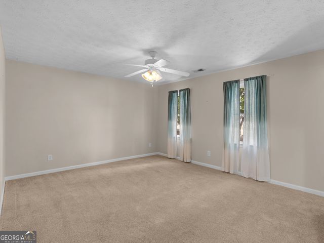 8601 N Shore Drive, Jonesboro, GA 30236