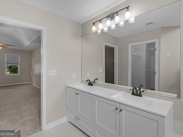 8601 N Shore Drive, Jonesboro, GA 30236