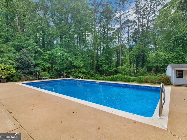8601 N Shore Drive, Jonesboro, GA 30236