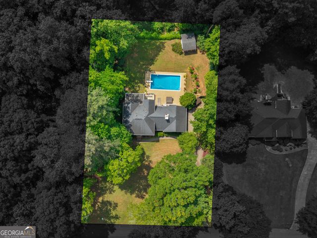 8601 N Shore Drive, Jonesboro, GA 30236