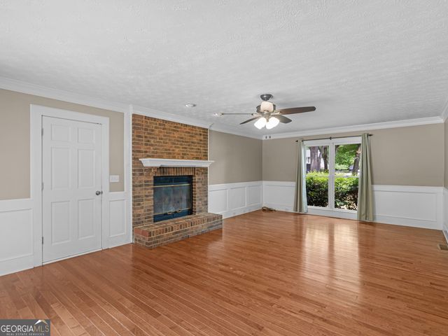 8601 N Shore Drive, Jonesboro, GA 30236