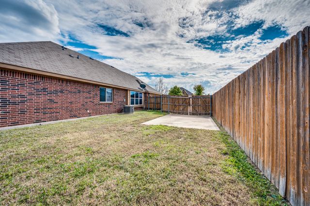 6625 Thistle Wood Drive, Midlothian, TX 76065