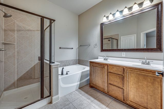 6625 Thistle Wood Drive, Midlothian, TX 76065