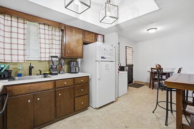 2116 South 1st Avenue, Whitehall Twp, PA 18052