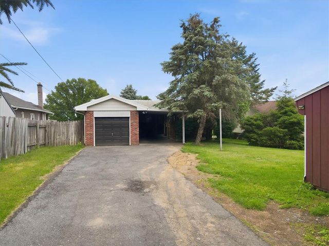 2116 South 1st Avenue, Whitehall Twp, PA 18052