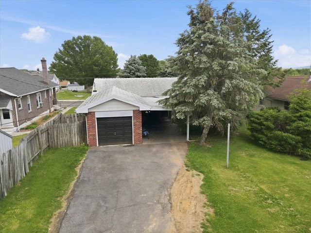 2116 South 1st Avenue, Whitehall Twp, PA 18052