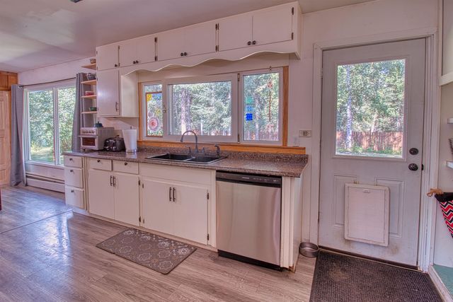 3490 SANDVIK STREET, Fairbanks, AK 99709