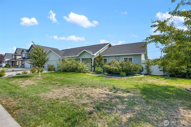 3429 W Glenmoor Drive, Moses Lake, WA 98837