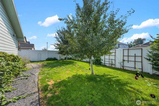 3429 W Glenmoor Drive, Moses Lake, WA 98837