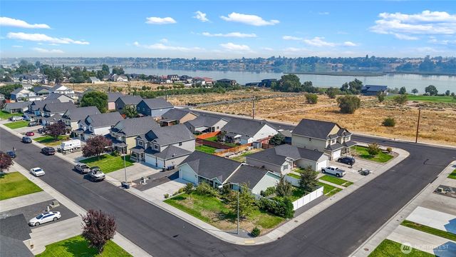 3429 W Glenmoor Drive, Moses Lake, WA 98837