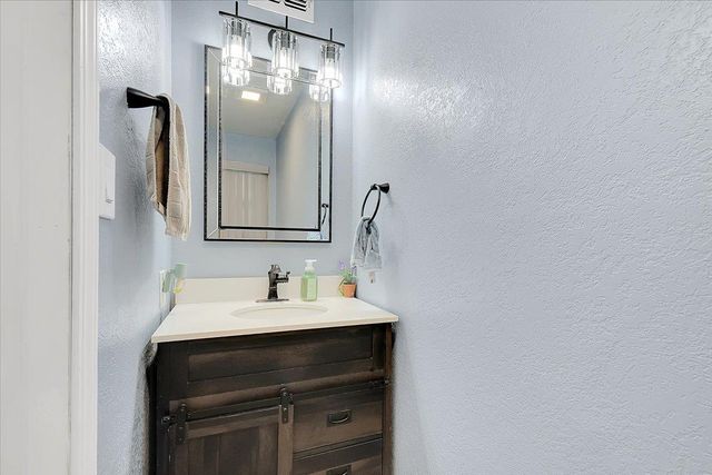 2005 S George Washington Blvd, Yuba City, CA 95993