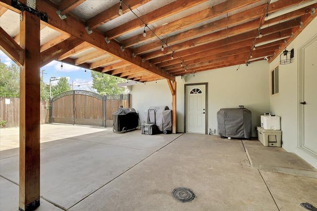 2005 S George Washington Blvd, Yuba City, CA 95993