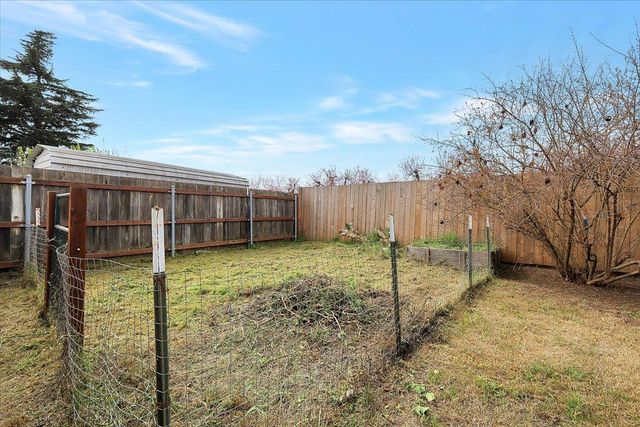 2005 S George Washington Blvd, Yuba City, CA 95993