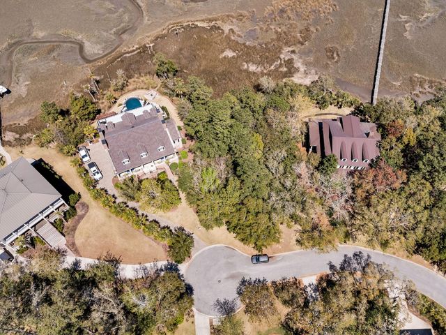 2296 Beckenham Drive, Mount Pleasant, SC 29466