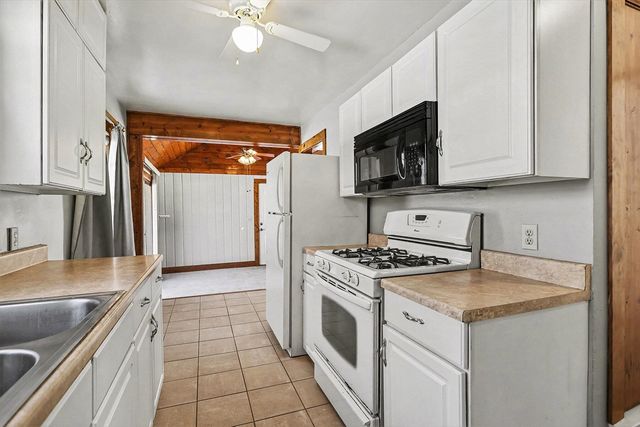 56 Brown Drive, Battle Creek, MI 49037