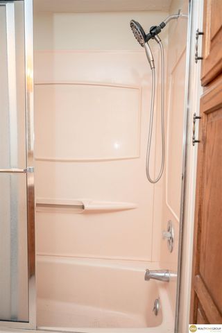 2945 R Street, Lincoln, NE 68503