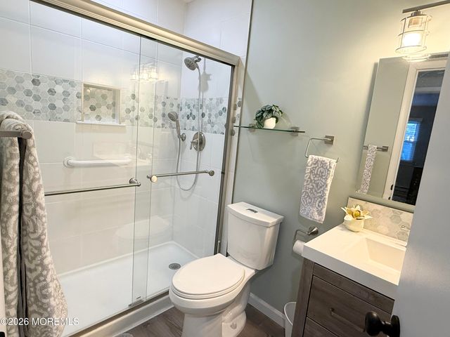 6 Columbus Boulevard C, Whiting, NJ 08759