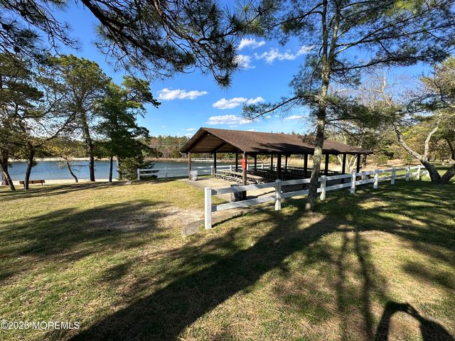 6 Columbus Boulevard C, Whiting, NJ 08759