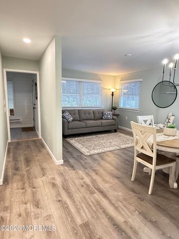 6 Columbus Boulevard C, Whiting, NJ 08759