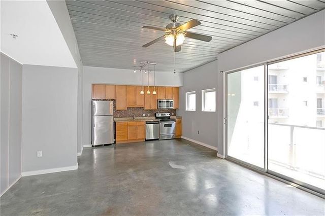 620 Glen Iris Drive NE 325, Atlanta, GA 30308