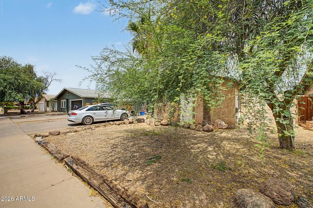 604 W EMELITA Avenue, Mesa, AZ 85210