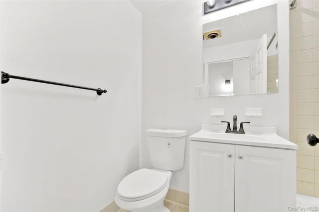 749 Saint Anns Avenue 50D, Bronx, NY 10456