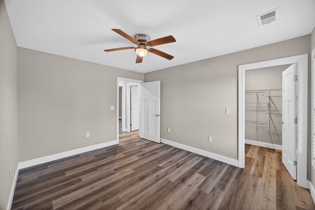 453 Hinch Mountain View Rd, Crossville, TN 38555