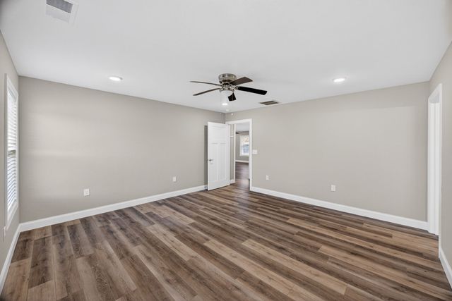 453 Hinch Mountain View Rd, Crossville, TN 38555